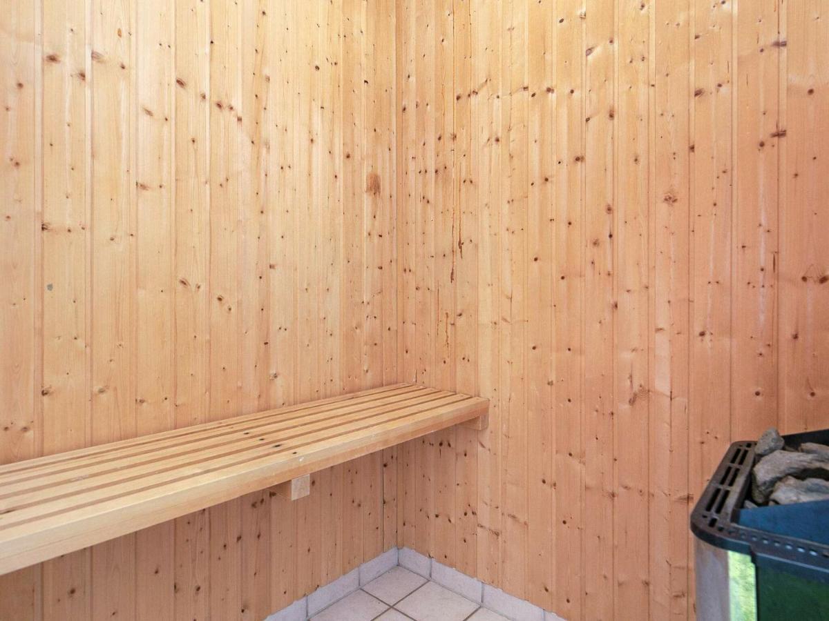 8 Person Holiday Home In Ulfborg Thorsminde Extérieur photo