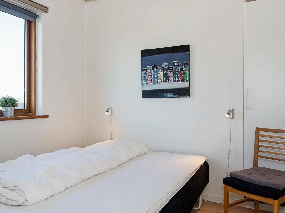 8 Person Holiday Home In Ulfborg Thorsminde Extérieur photo